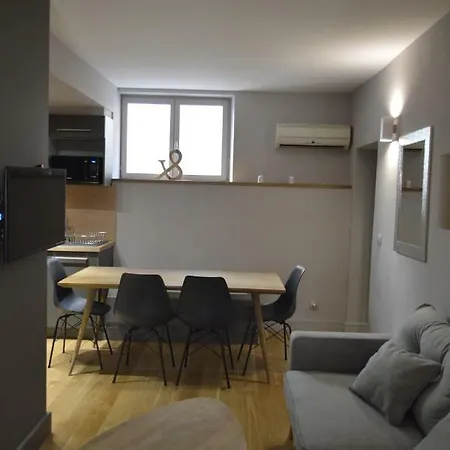 Maison D'hôtes Au Coeur D'avignon 3* Avignon